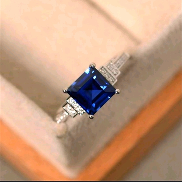 NEW 925 Silver Princess Square Blue Sapphire Ring - Picture 6 of 6
